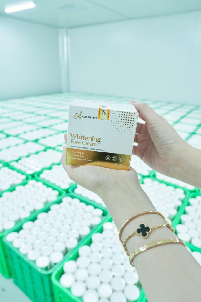 face pháp hoàn toàn mới 2024